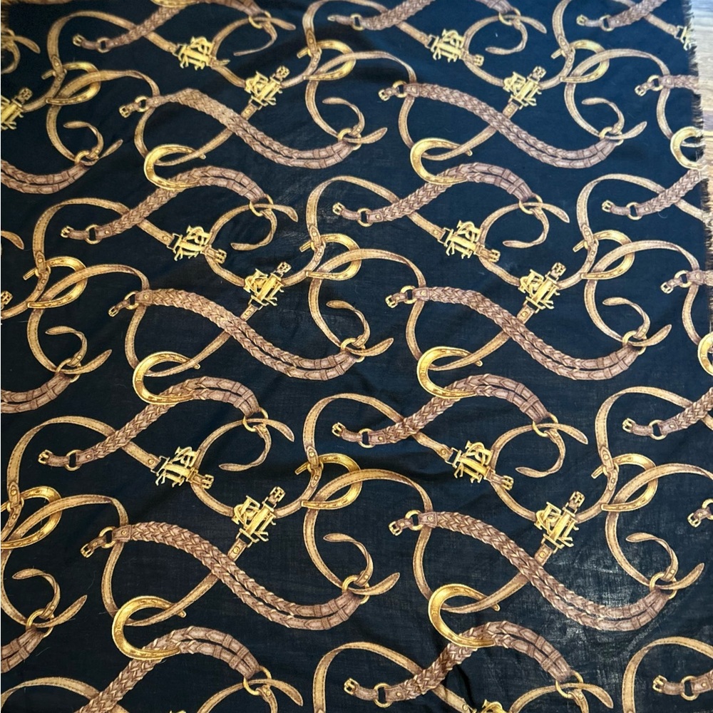 Ralph Lauren Scarf Beautiful! Approx 42" x 41"